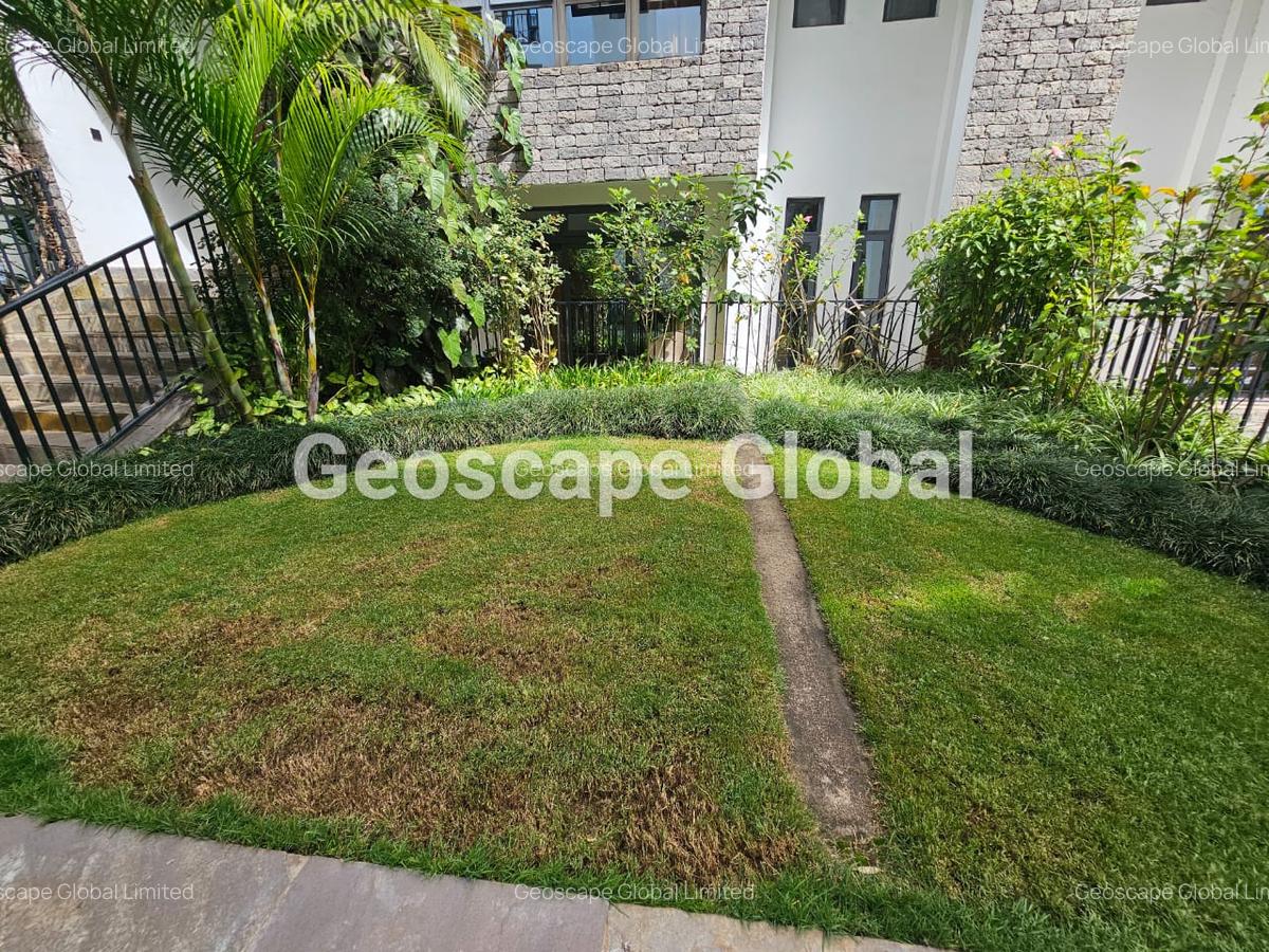 Furnished 2 Bed Apartment with En Suite in Spring Valley - 1