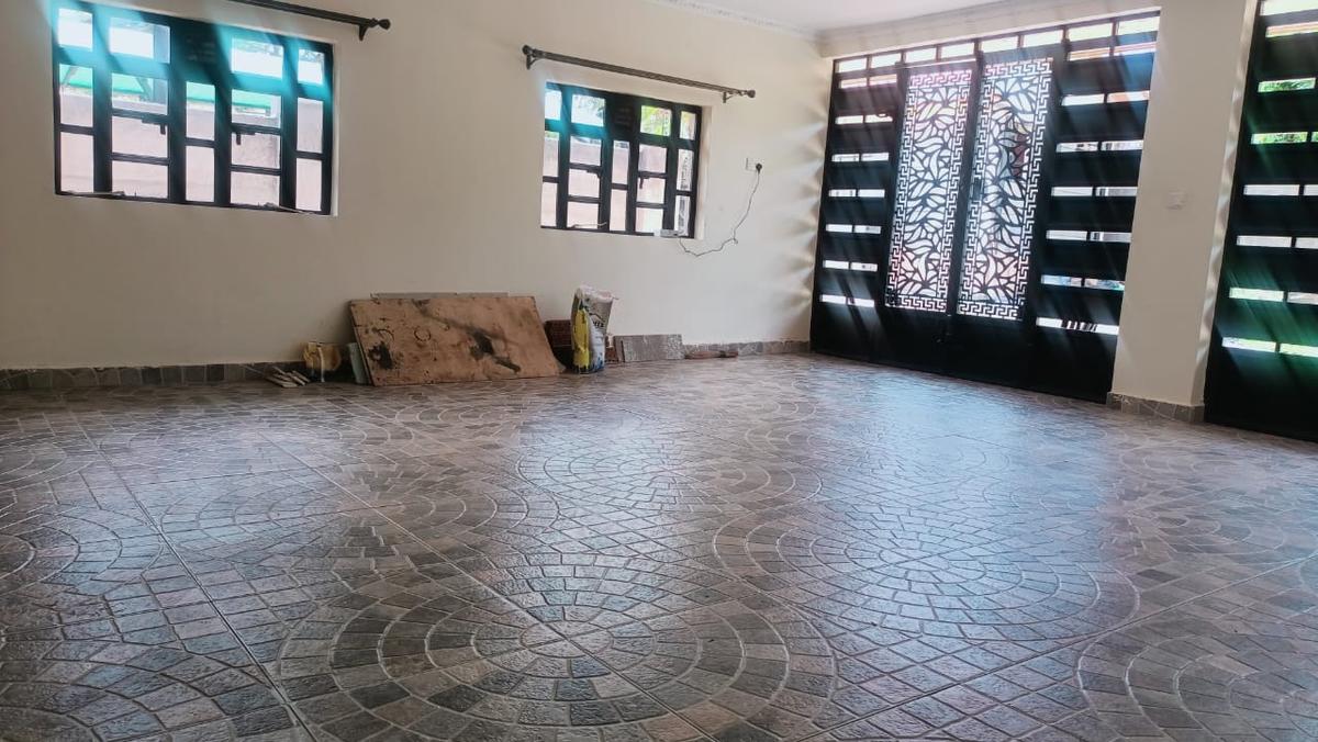 6 Bed Townhouse with En Suite in Kitisuru - 12