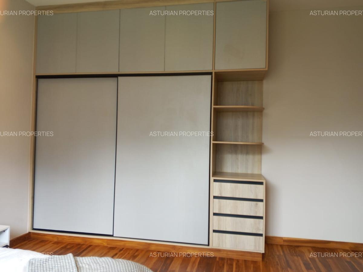 4 Bed Townhouse with En Suite in Westlands Area - 17