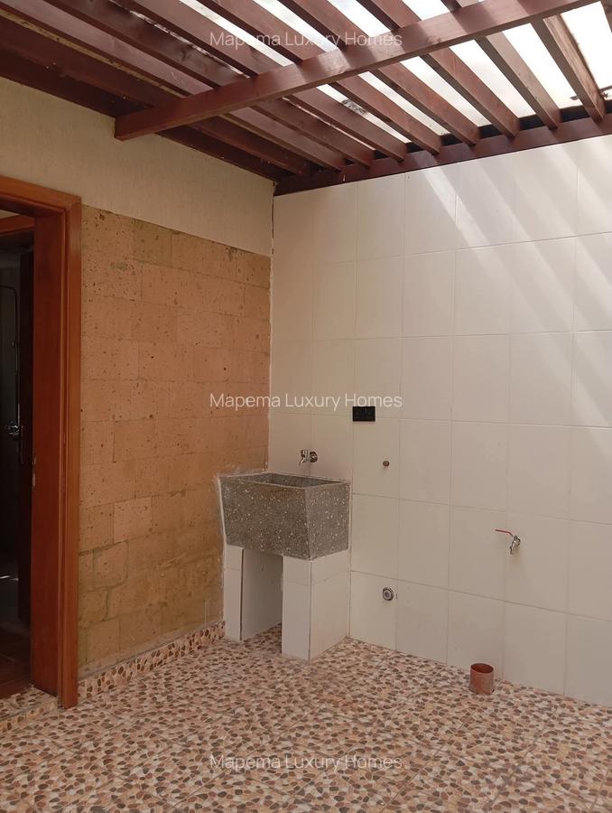 4 Bed House with En Suite at Off Langata Road - 15
