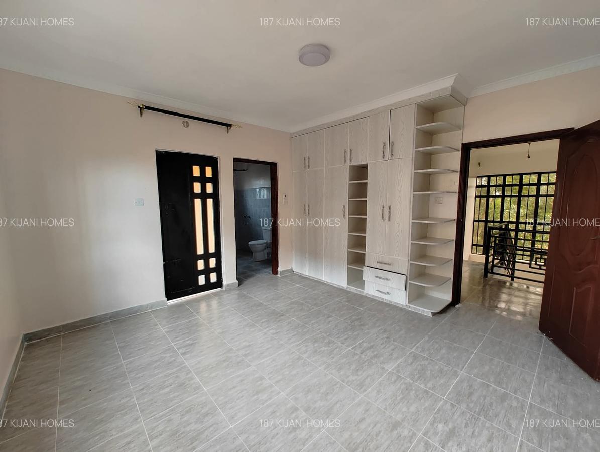 4 Bed House with En Suite at Nairobi - 5