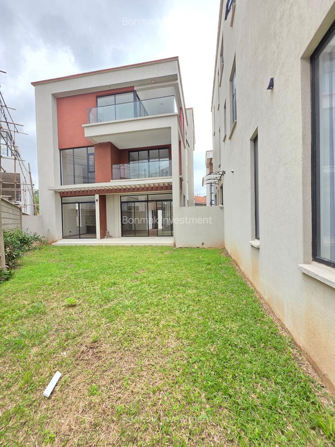 5 Bed Townhouse with En Suite at Issac Gathanju - 8