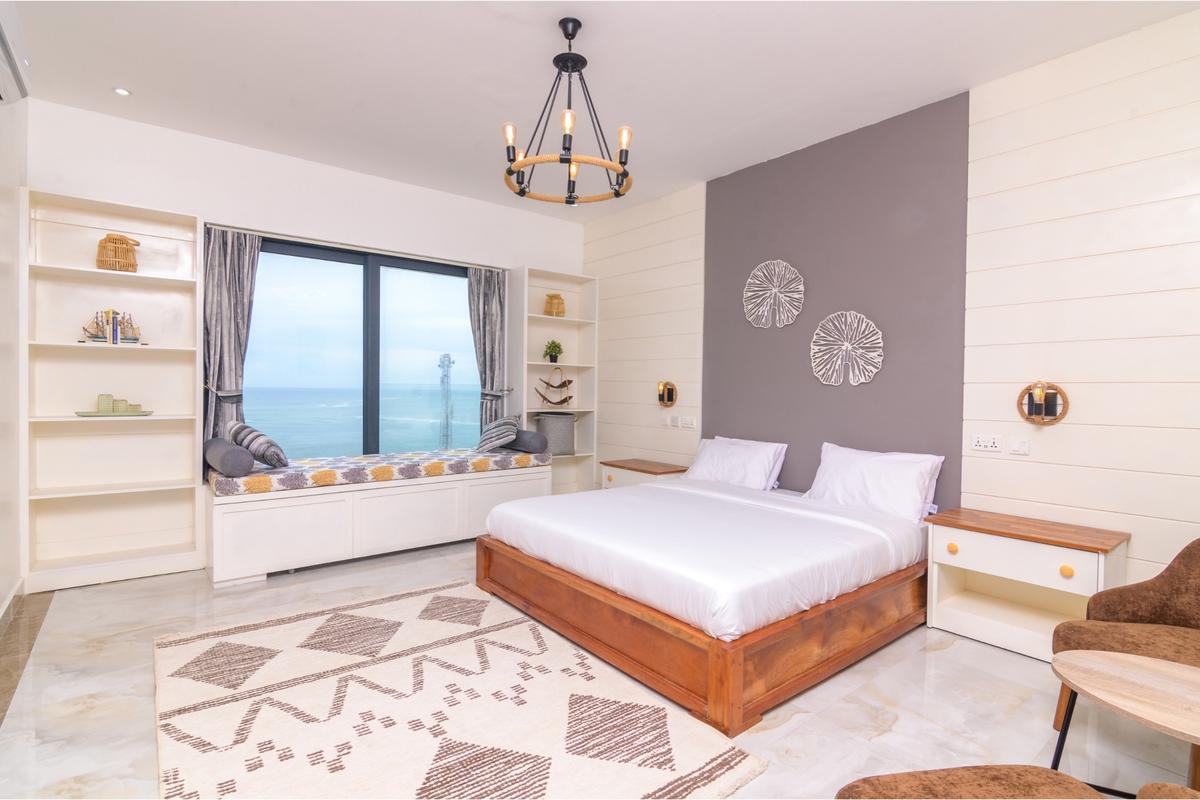 Furnished 4 Bed Apartment with En Suite at Oceanic Road - 10