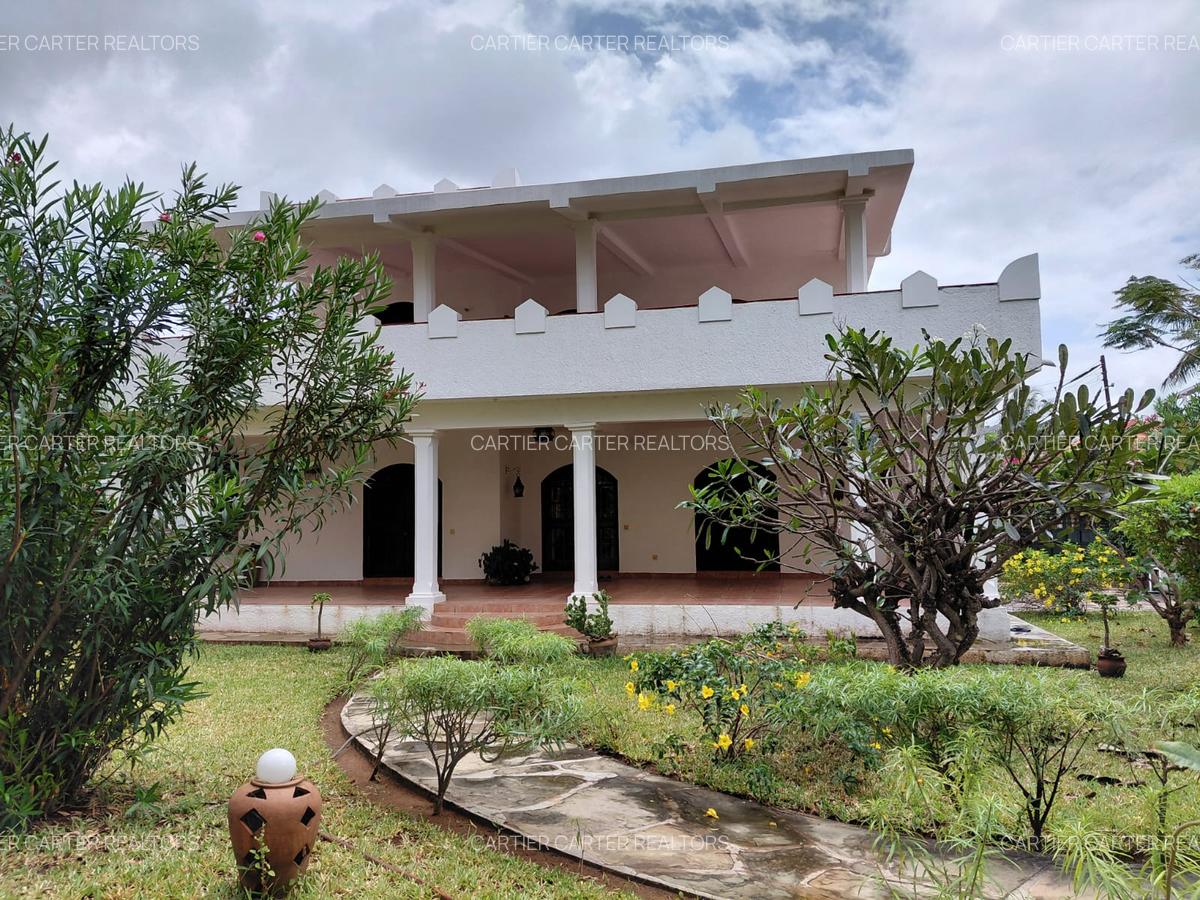 4 Bed Villa with En Suite in Watamu - 19