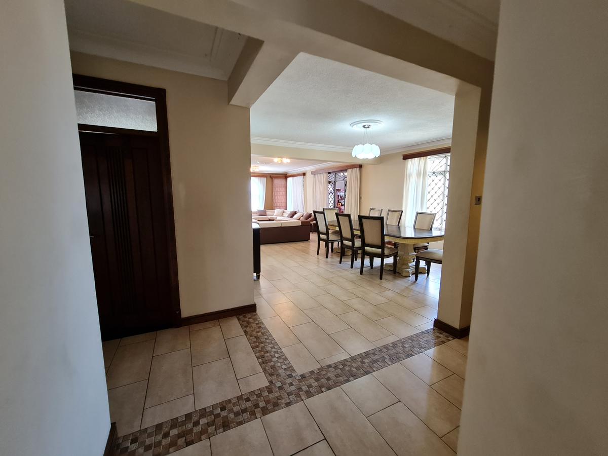 Furnished 3 Bed Apartment with En Suite in Nyali Area - 6