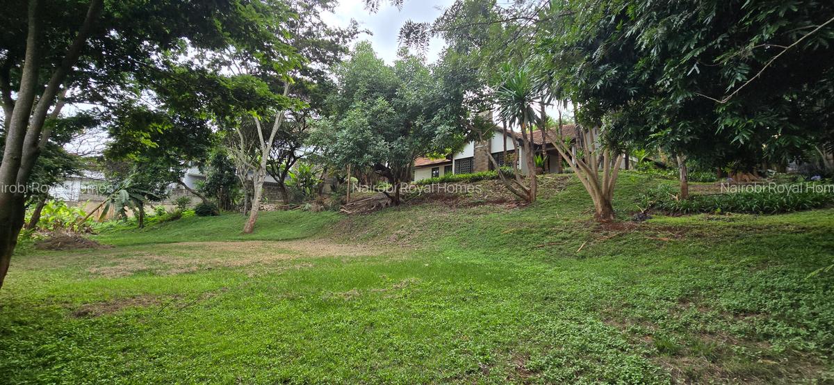 4 Bed House with En Suite at Kyuna Road - 9