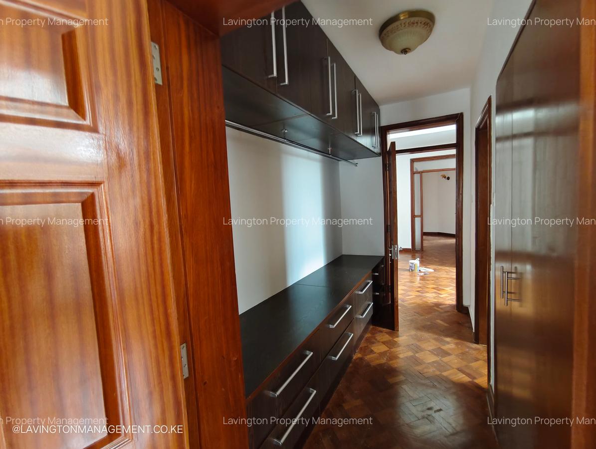 4 Bed Townhouse with En Suite at Lavington Green - 13