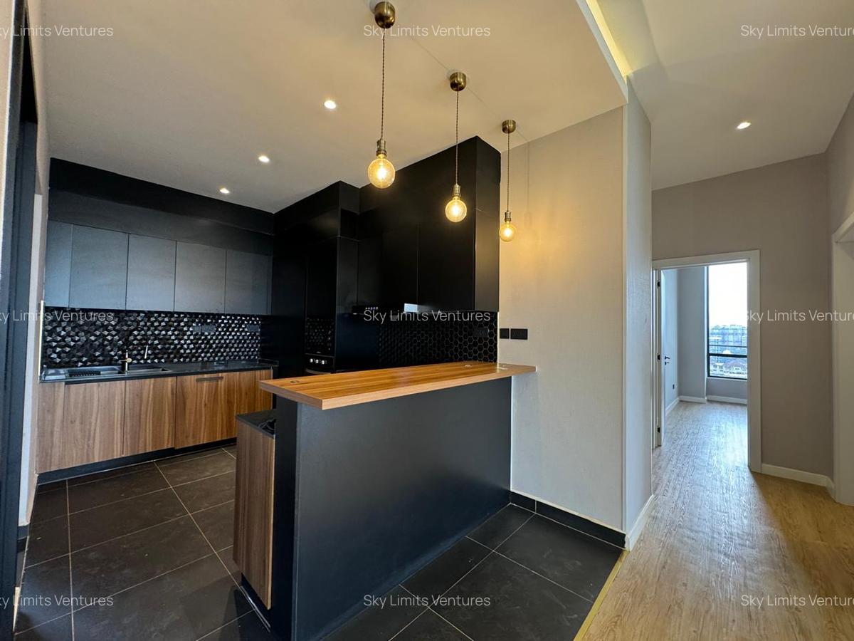 3 Bed Apartment with En Suite at Brookside Drive - 2