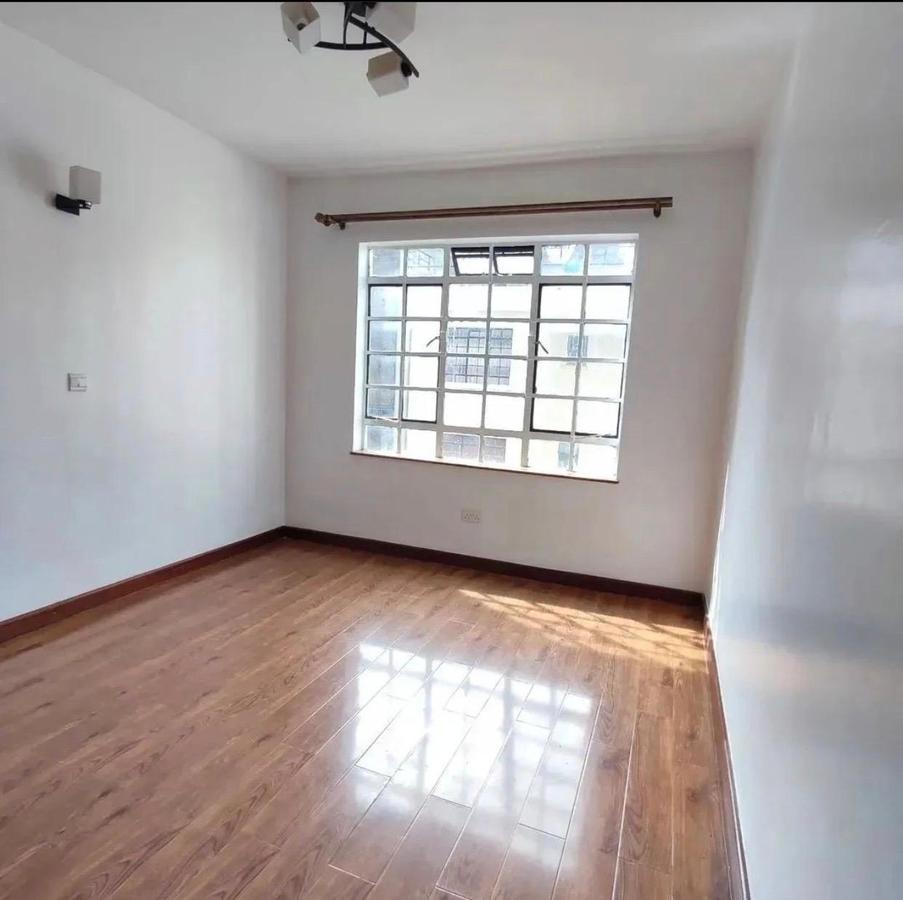 3 Bed Apartment with En Suite in Lavington - 2