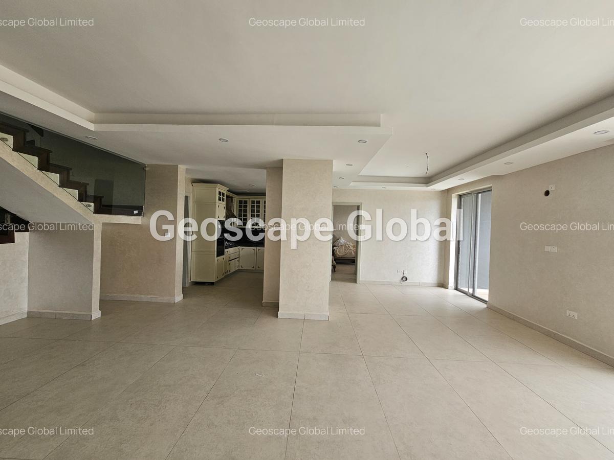 4 Bed Apartment with En Suite in General Mathenge - 18
