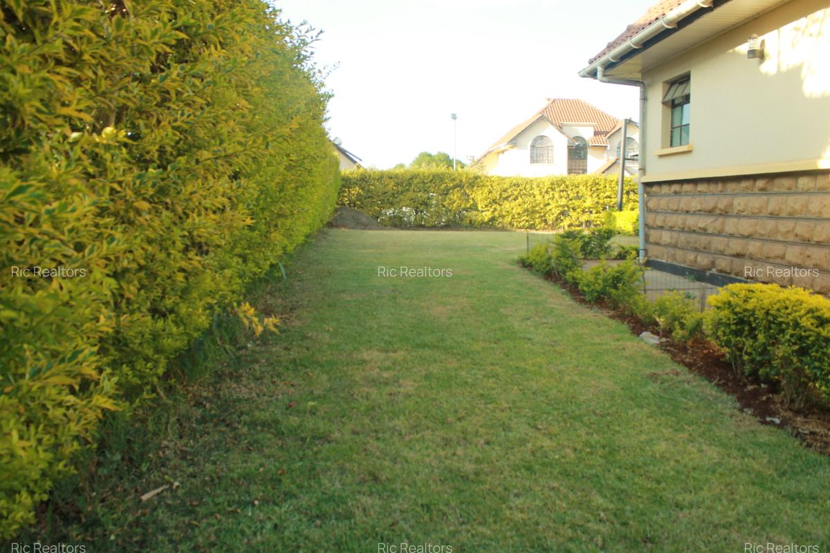 4 Bed Townhouse with En Suite at Redhill - 8