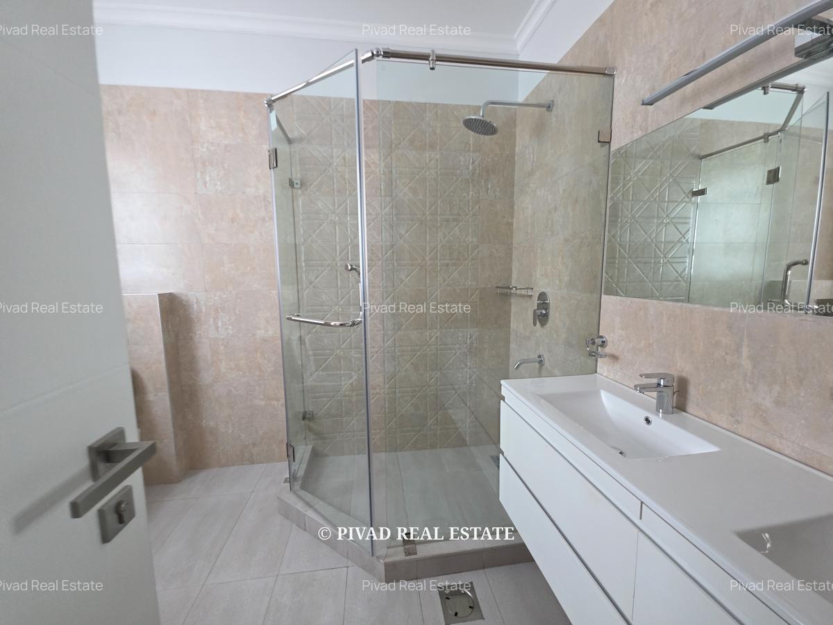 5 Bed House with Swimming Pool in Runda - 6