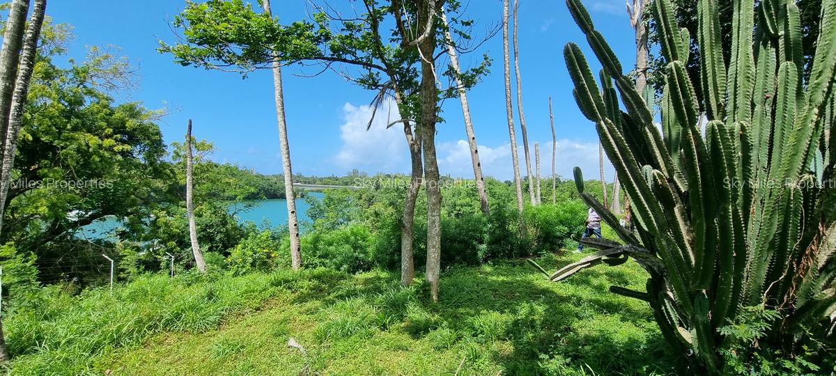 4.4 ac Land at Moorings - 19