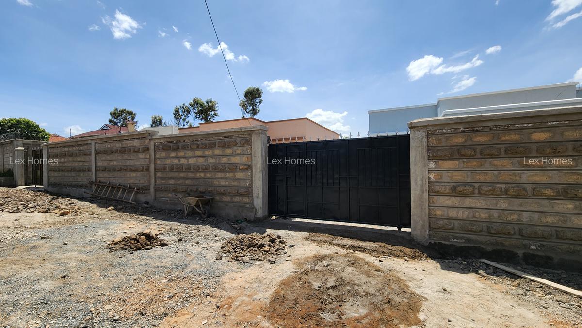 4 Bed House with En Suite at Rimpa Road - 20