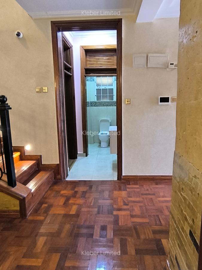 4 Bed Villa with En Suite in Ruiru - 11