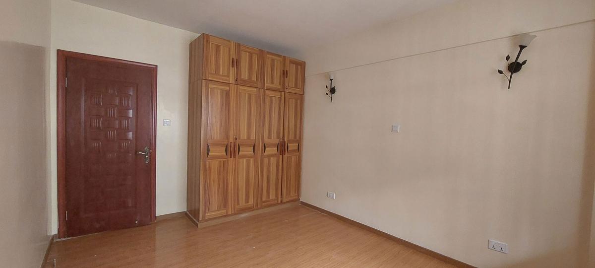 4 Bed Apartment with En Suite in Kilimani - 11