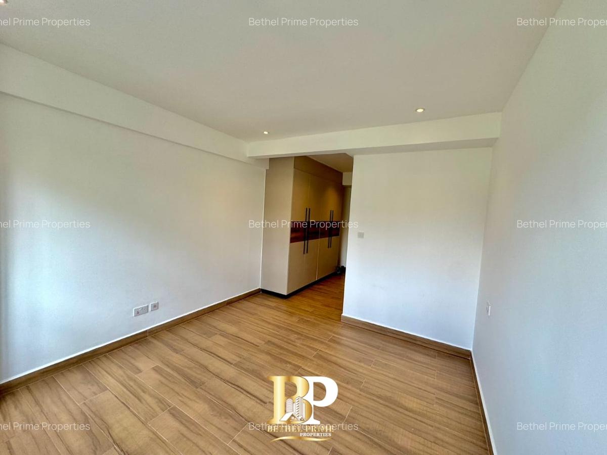 3 Bed Apartment with En Suite in General Mathenge - 8