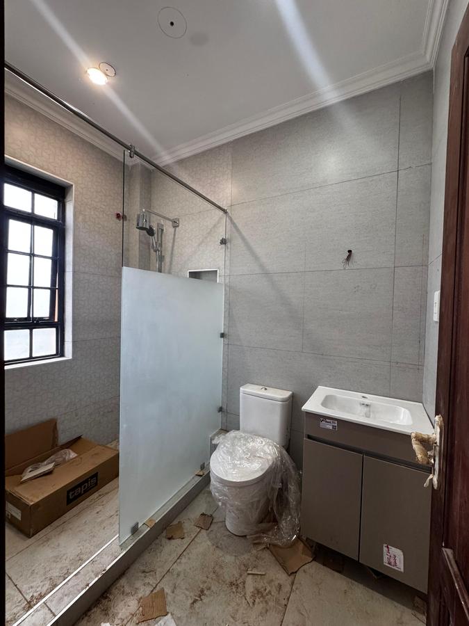 4 Bed Townhouse with En Suite in Karen - 16