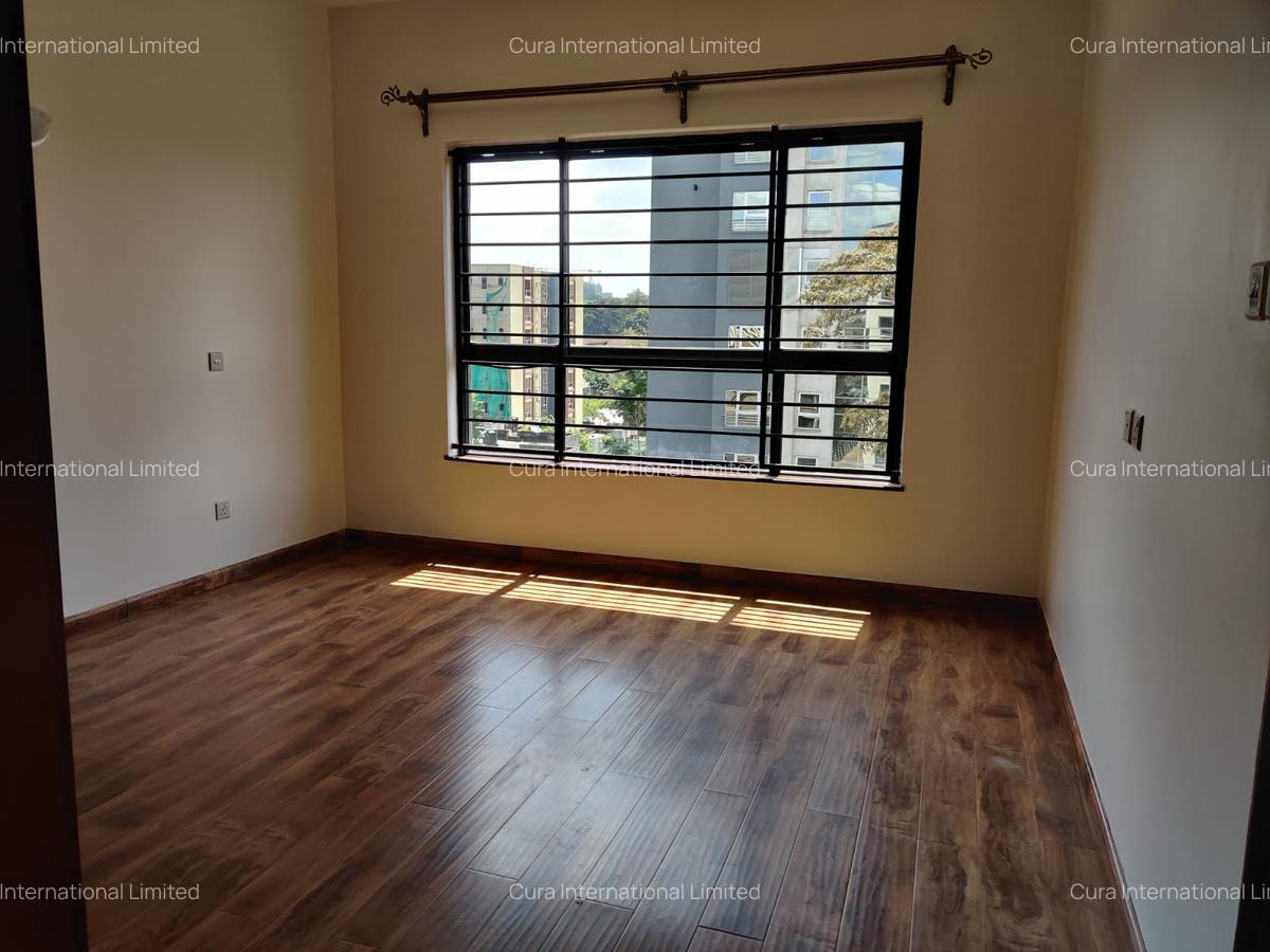 3 Bed Apartment with En Suite in Westlands Area - 2