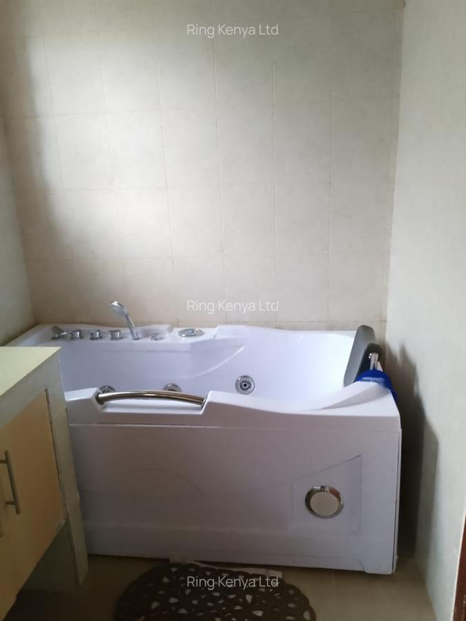 6 Bed Townhouse with En Suite in Runda - 12