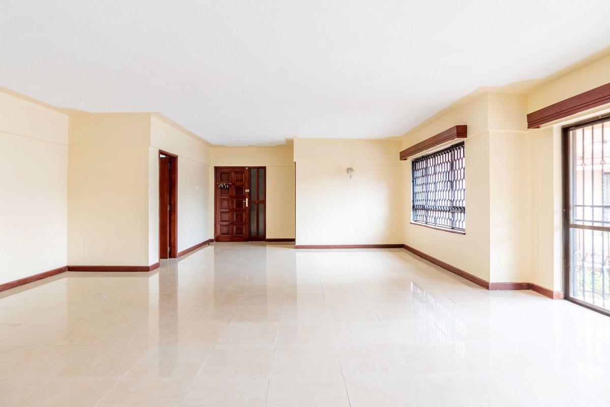 3 Bed Apartment with En Suite in Westlands Area - 3