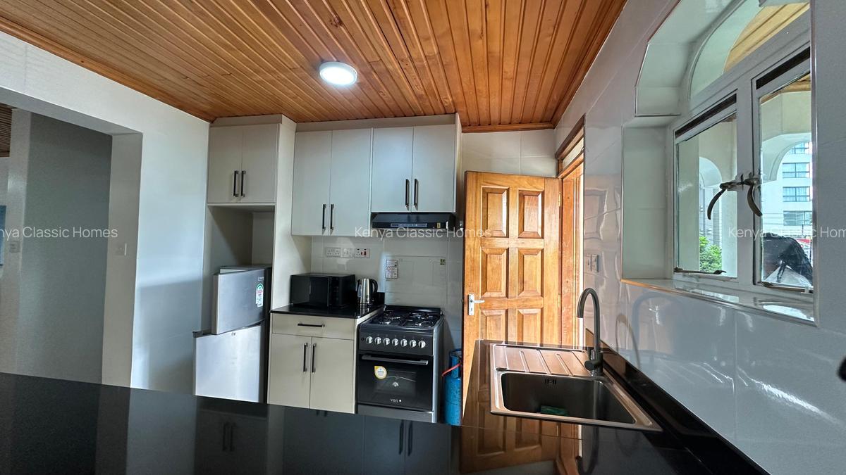 Serviced 1 Bed Apartment with En Suite at Lavington - 6