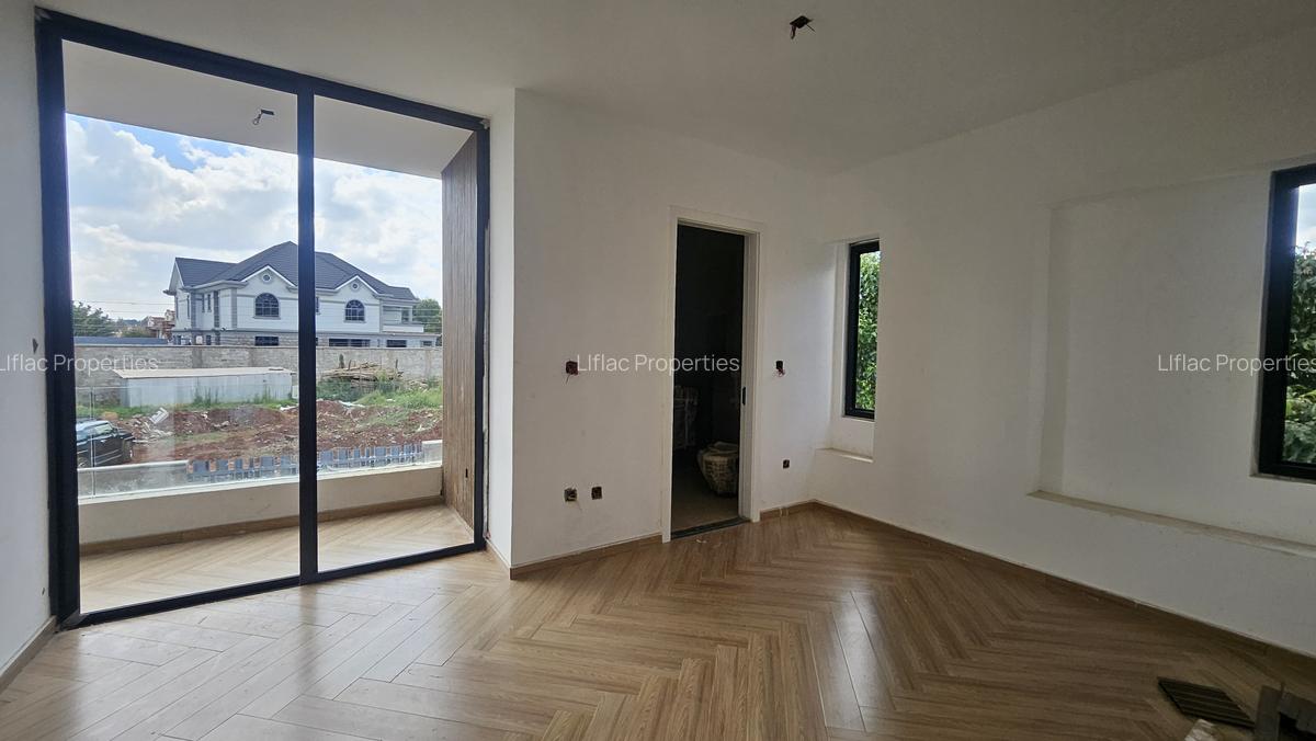 4 Bed Townhouse with En Suite in Kiambu Road - 11