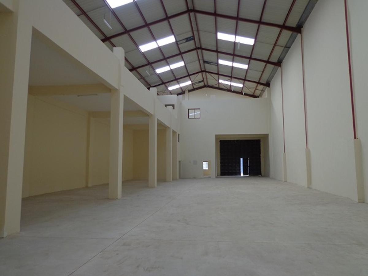 Warehouse with Service Charge Included in Mombasa Road - 11