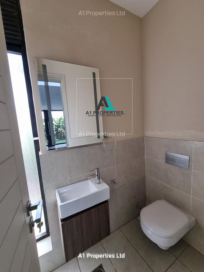 3 Bed Townhouse with En Suite in Runda - 5