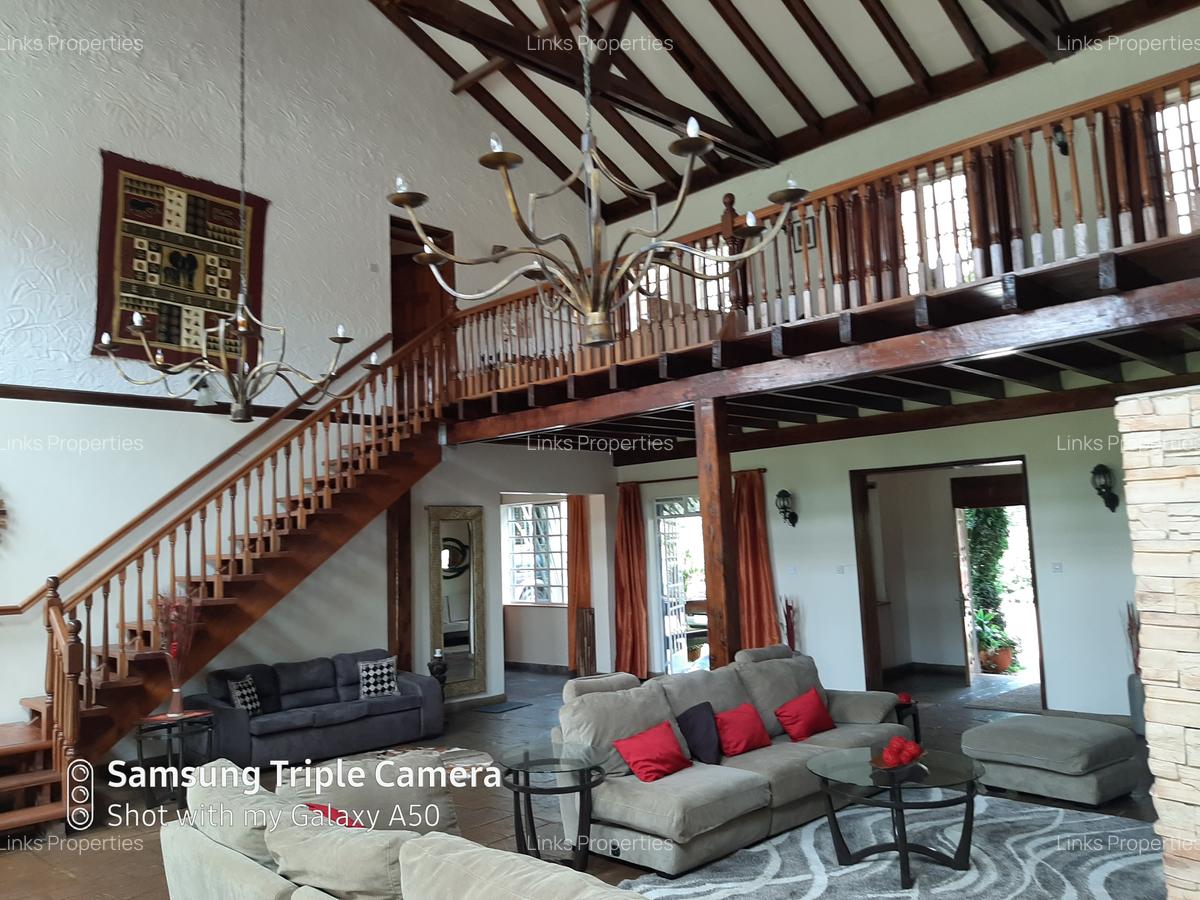 3 Bed Townhouse with En Suite at Karen - 8