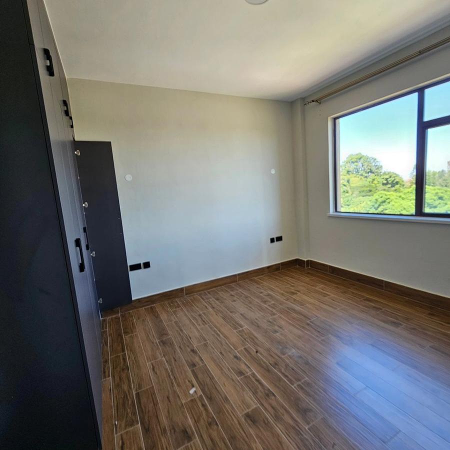 2 Bed Apartment with En Suite at Mbaazi Road - 4