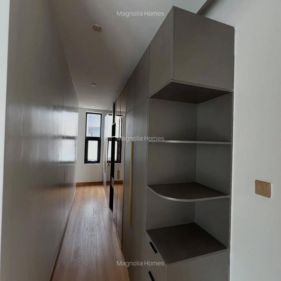 5 Bed Villa in Lavington - 2
