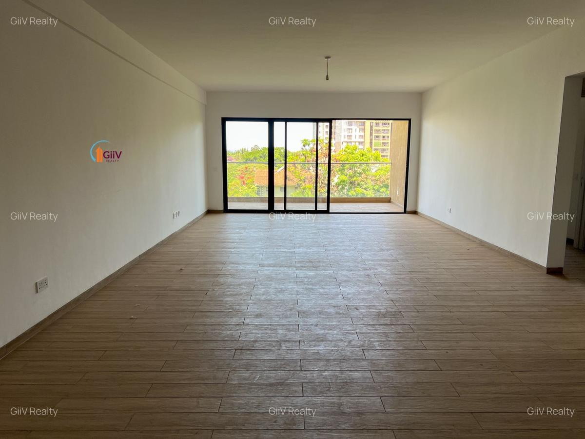 3 Bed Apartment with En Suite in Kileleshwa - 4