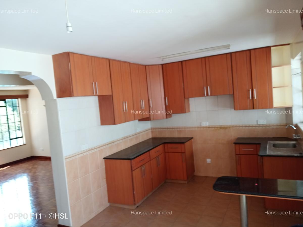 2 Bed Apartment with En Suite in Kilimani - 10