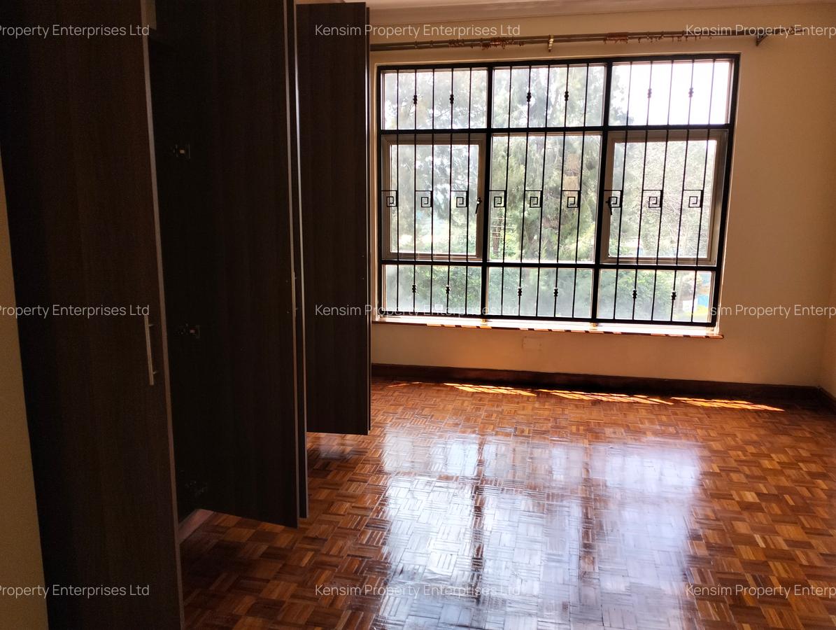 3 Bed Apartment with En Suite in Loresho - 13