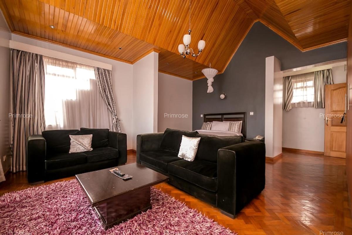 1 Bed Apartment in Kilimani - 2