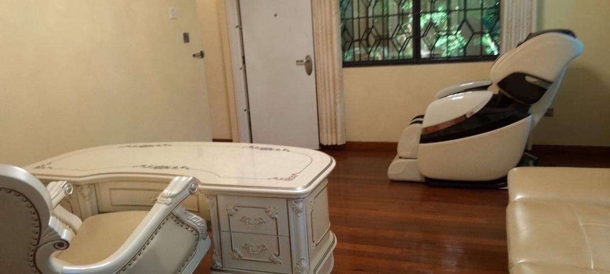 5 Bed Townhouse with En Suite in Gigiri - 5