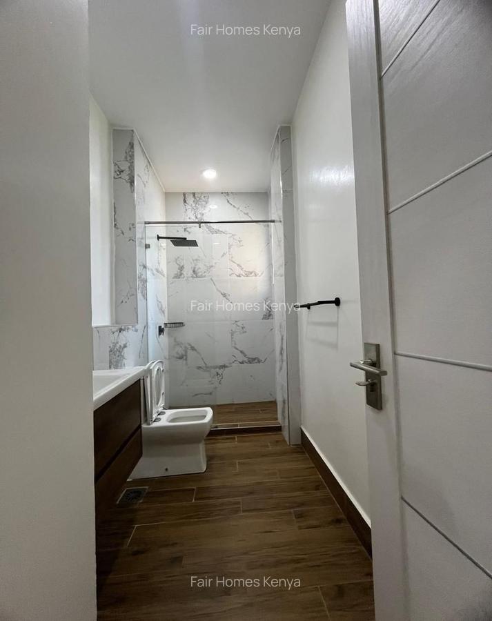 2 Bed Apartment with En Suite at King'Ara Road - 15