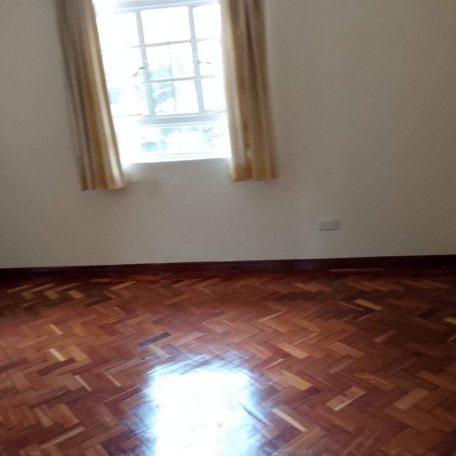 2 Bed House with En Suite at Hardy Area - 9