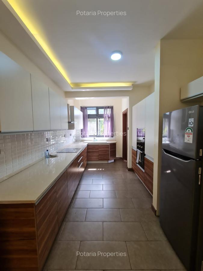 Serviced 2 Bed Apartment with En Suite in Spring Valley - 3