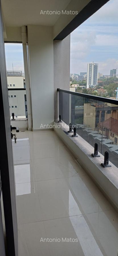 2 Bed Apartment with En Suite at Westlands Road - 6
