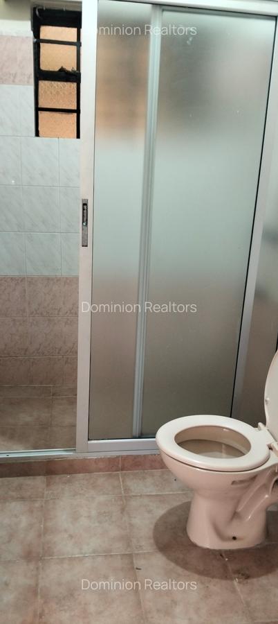 2 Bed Apartment with En Suite in Westlands Area - 11