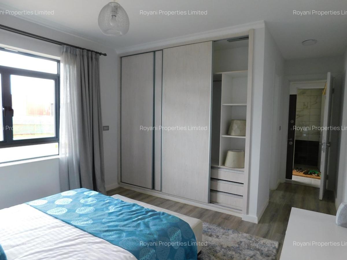 4 Bed Townhouse with En Suite at Five Star Paradise - 8