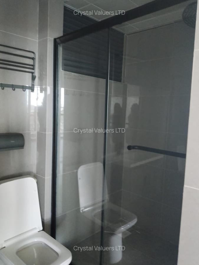 2 Bed Apartment with En Suite in Riverside - 3