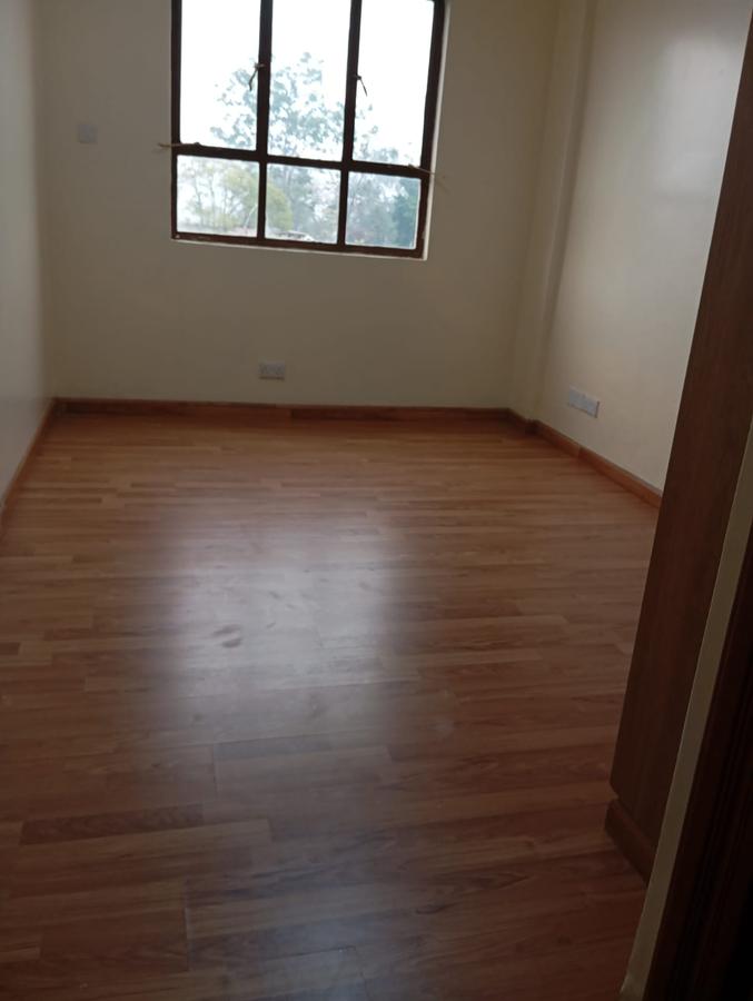 Serviced 2 Bed Apartment with En Suite in Kilimani - 7