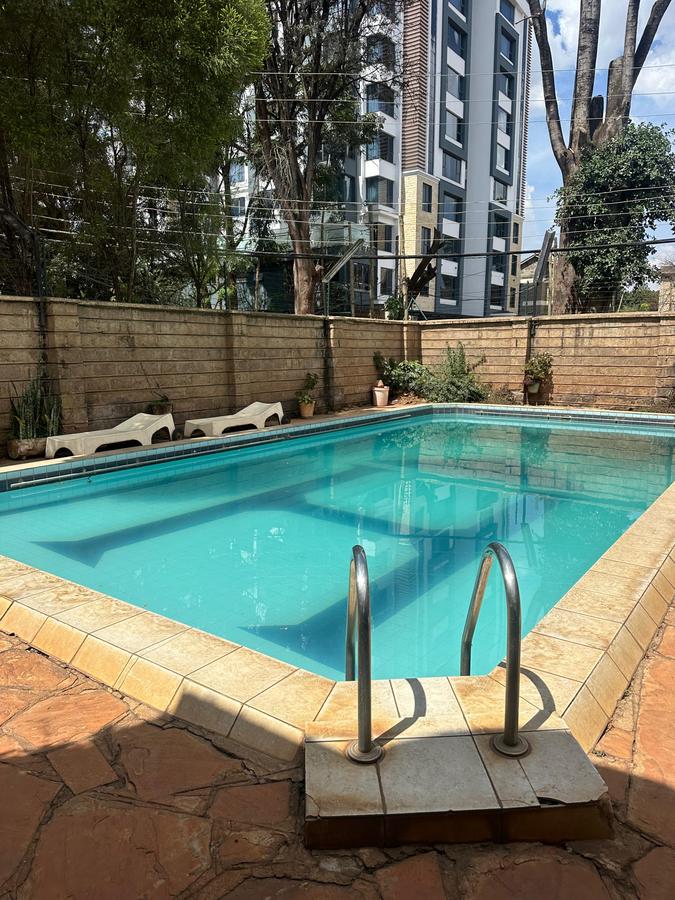 5 Bed Townhouse with En Suite in Lavington - 7