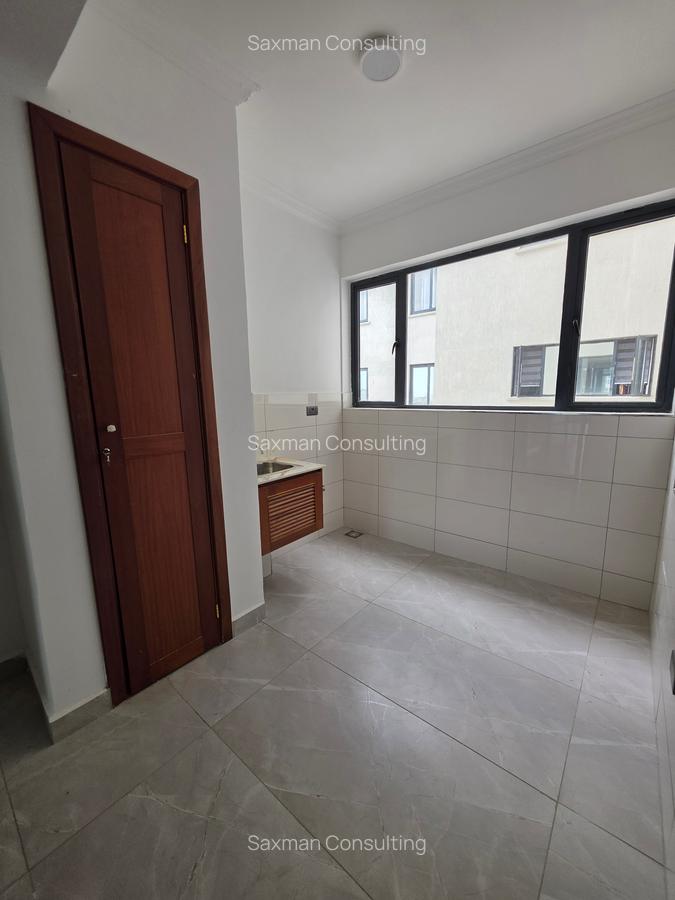3 Bed Apartment with En Suite in Kileleshwa - 15