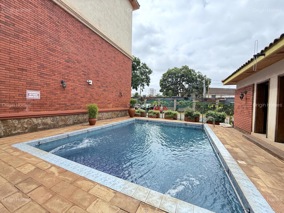 3 Bed Apartment with En Suite at Spring Valley - 3