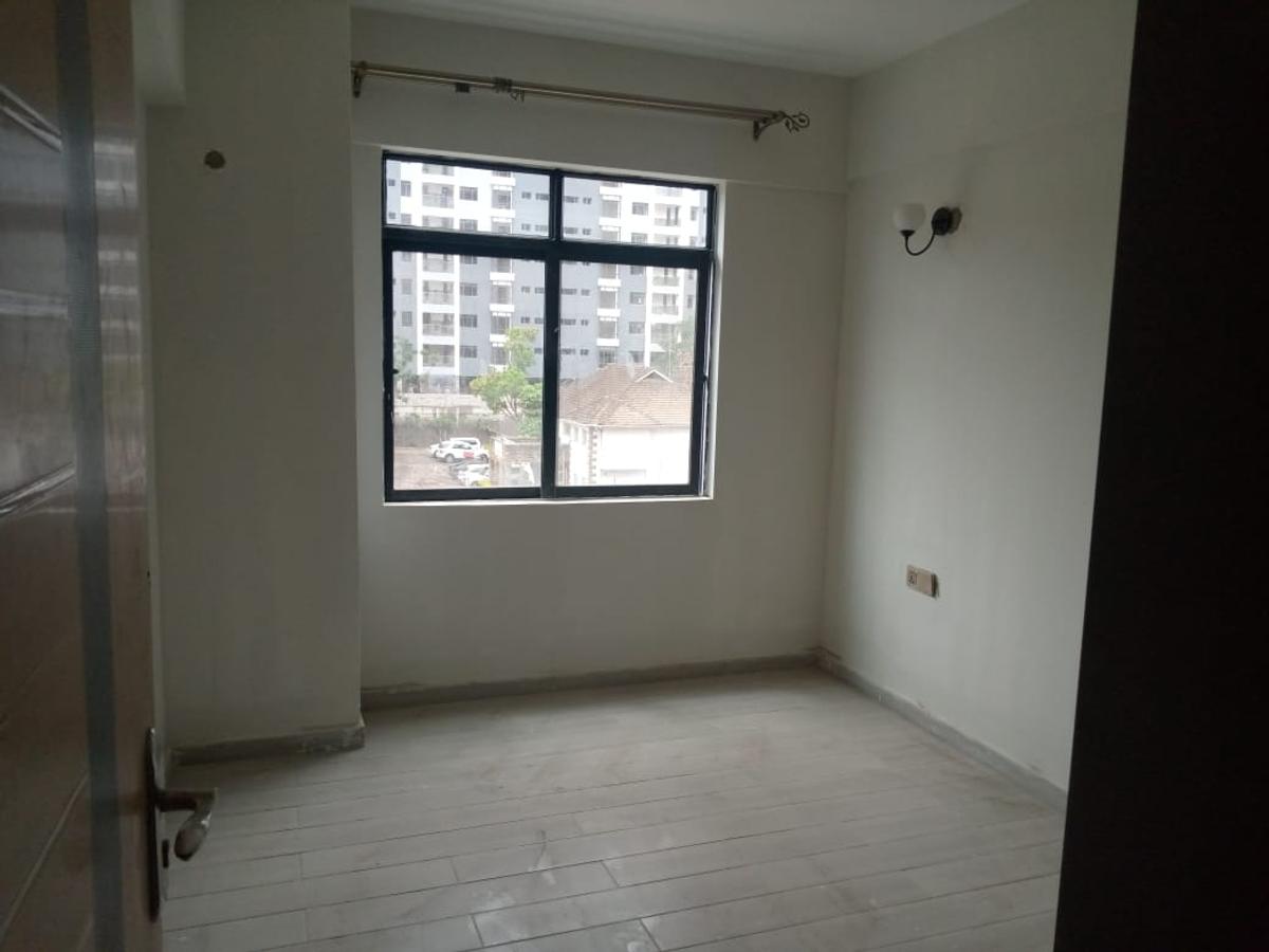 3 Bed Apartment with En Suite in Kileleshwa - 15