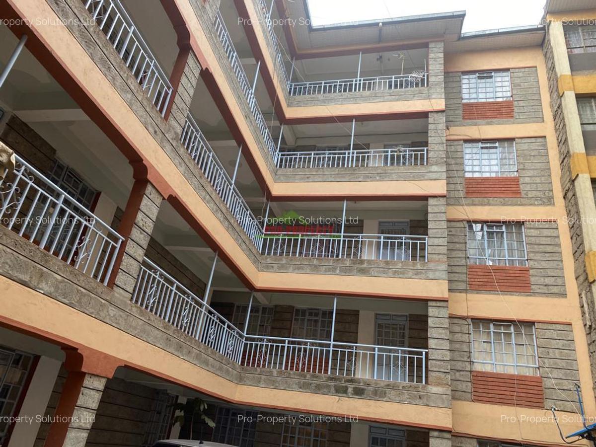 2 Bed Apartment in Donholm - 9